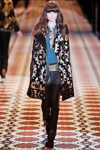 Look 37
